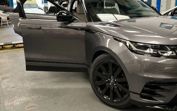 Grey Range Rover Sport